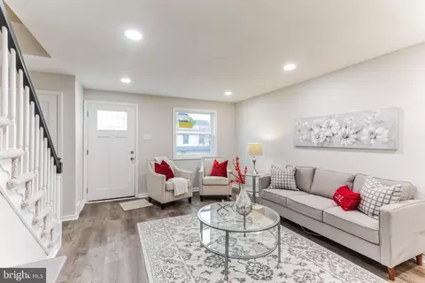 941 Grant Rd, Folcroft, PA 19032