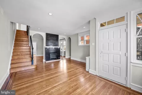 815 Yeadon Ave, Lansdowne, PA 19050