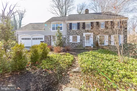 15 Brookside Rd, Wallingford, PA 19086