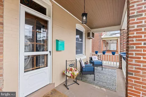 615 Belmont Ave, Milmont Park, PA 19033