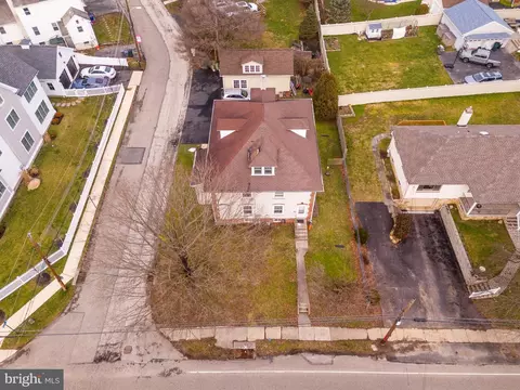 153 Conestoga Rd, Wayne, PA 19087 photo 4