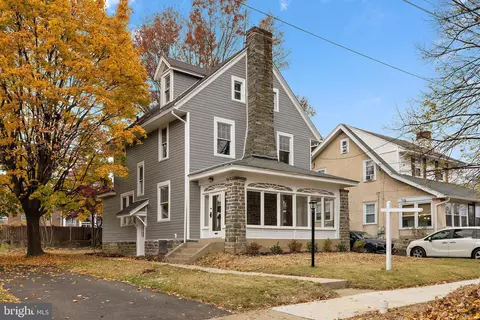 12 Pinzon Ave, Havertown, PA 19083