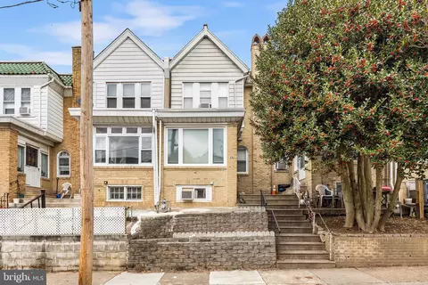 249 Wembly Rd, Upper Darby, PA 19082