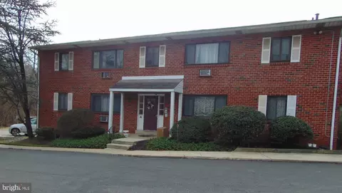 1 Lawrence Rd #A2B, Broomall, PA 19008