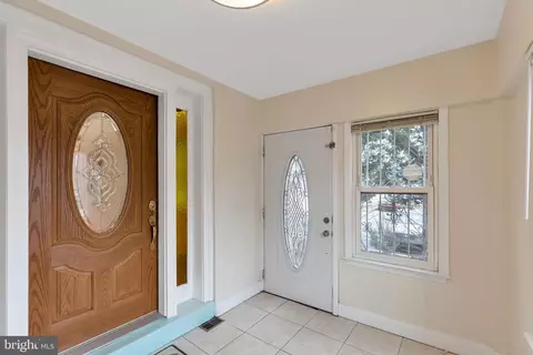 411 Elm Ave, Upper Darby, PA 19082 photo 8