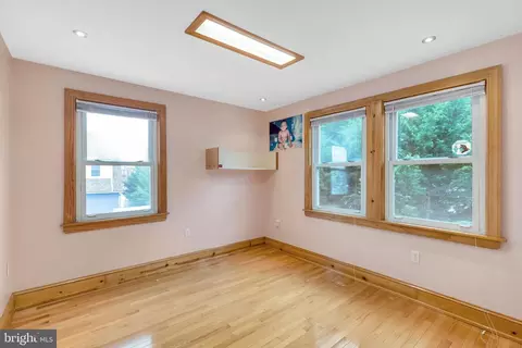 411 Elm Ave, Upper Darby, PA 19082 photo 22