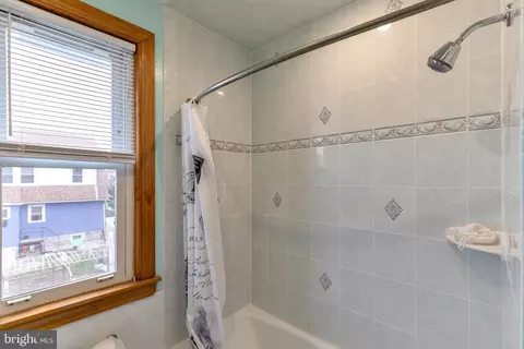 411 Elm Ave, Upper Darby, PA 19082 photo 23