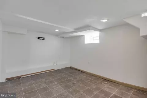411 Elm Ave, Upper Darby, PA 19082 photo 31