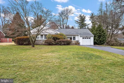 3425 Horton Rd, Newtown Square, PA 19073