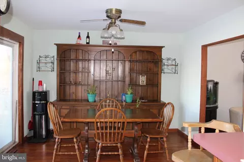 2520 Larkin Rd, Boothwyn, PA 19061 photo 7