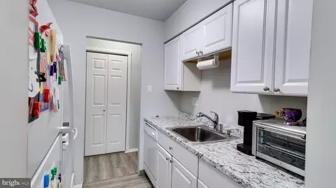 280 Bridgewater Rd #K16, Brookhaven, PA 19015