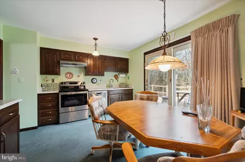 48 Winding Way, Ogden, PA 19061 photo 5