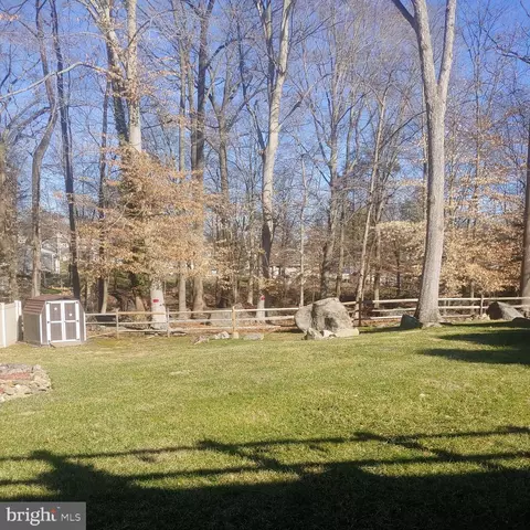 48 Winding Way, Ogden, PA 19061 photo 9