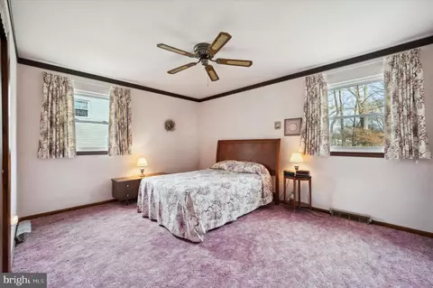 48 Winding Way, Ogden, PA 19061 photo 13