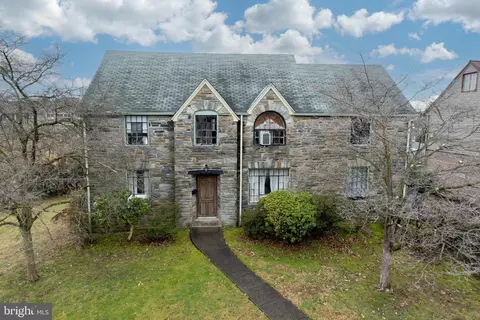 1030 Blythe Ave, Drexel Hill, PA 19026