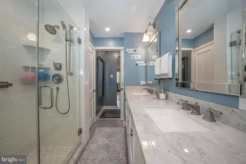 Bath - 500 E Lancaster Ave #135B, Wayne, PA 19087 photo 4 of 5