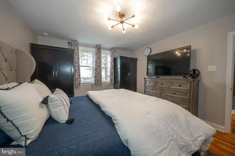 Bedroom - 500 E Lancaster Ave #135B, Wayne, PA 19087 photo 3 of 5