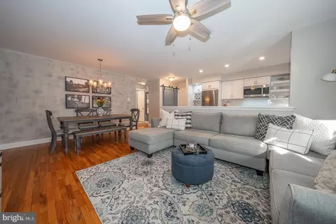 Living - 500 E Lancaster Ave #135B, Wayne, PA 19087 photo 4 of 4