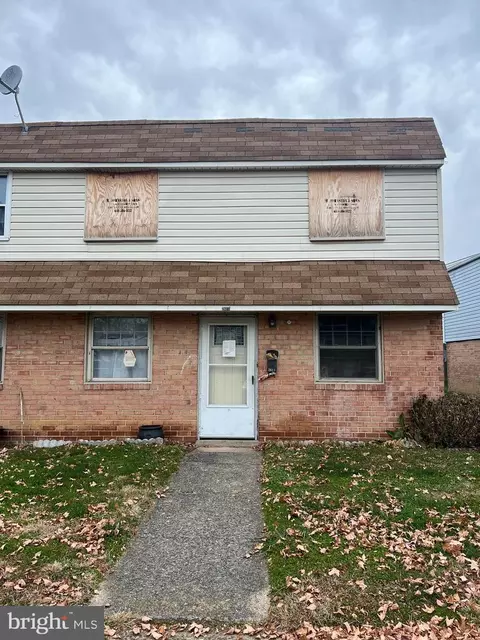 2609 2611 Parkside Ter, Brookhaven, PA 19015