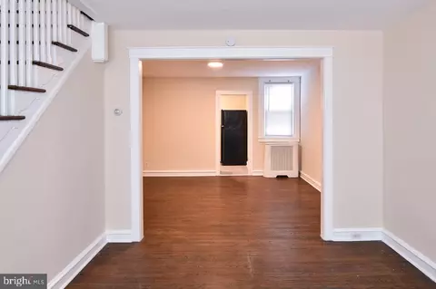 Living - 429 Timberlake Rd, Upper Darby, PA 19082 photo 1 of 2