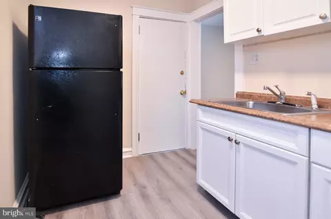 Kitchen - 429 Timberlake Rd, Upper Darby, PA 19082 photo 1 of 3