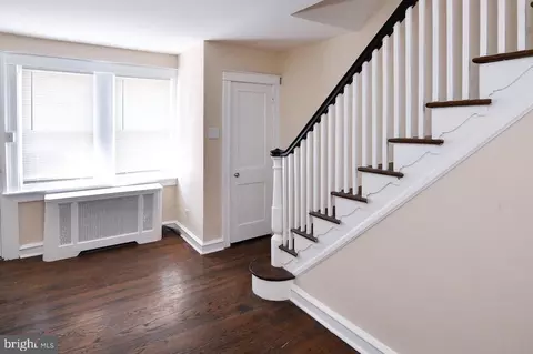Entry Way - 429 Timberlake Rd, Upper Darby, PA 19082 photo 2 of 5