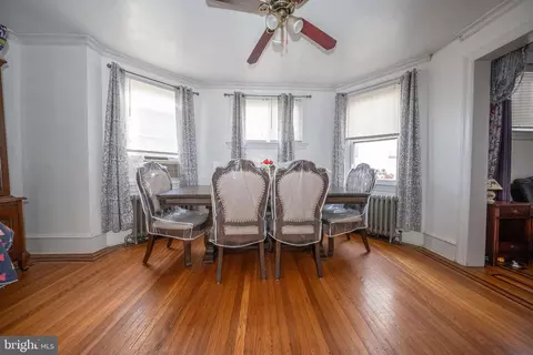 Dining - 19 Ardsley Rd, Upper Darby, PA 19082 photo 2 of 3