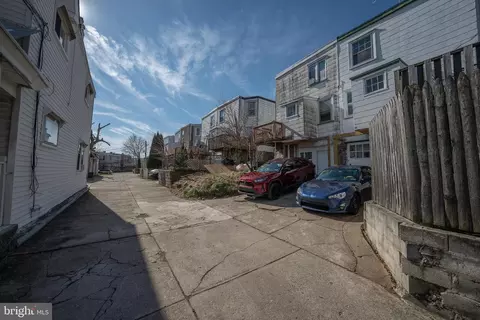 Exterior - 19 Ardsley Rd, Upper Darby, PA 19082 photo 9 of 11