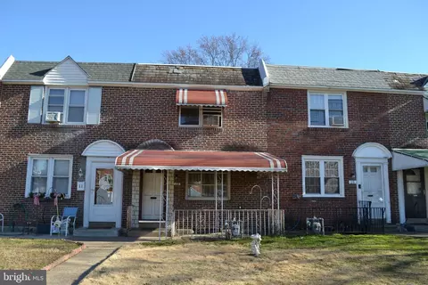 13 E Lynbrook Rd, Collingdale, PA 19023