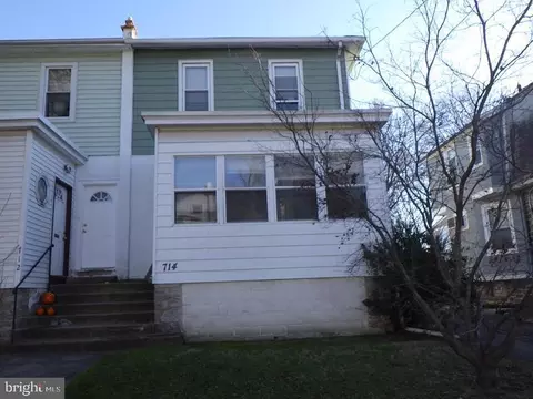 714 Ash Ave, Darby, PA 19023