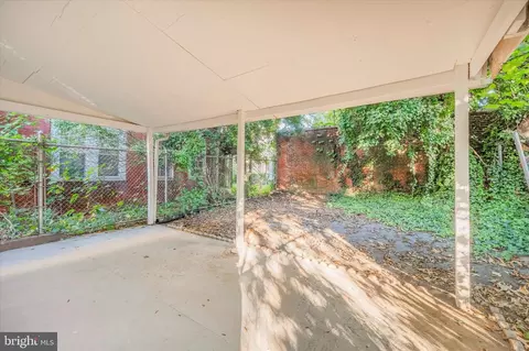 201 N A N 2nd St, Darby, PA 19023