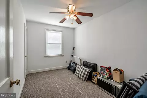 Bedroom - 257 E Township Line Rd, Upper Darby, PA 19082 photo 3 of 3