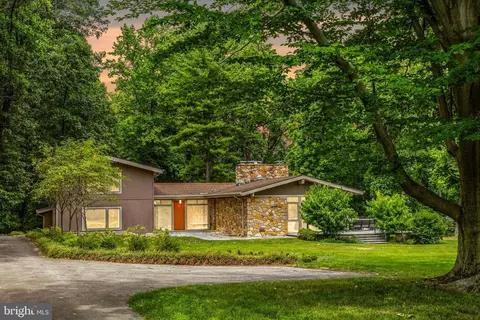 315 Edgehill Rd, Wayne, PA 19087