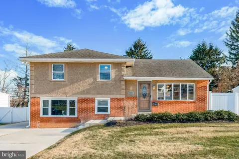 503 Warren Blvd, Broomall, PA 19008