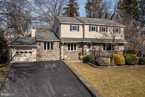 240 David Dr, Havertown, PA 19083