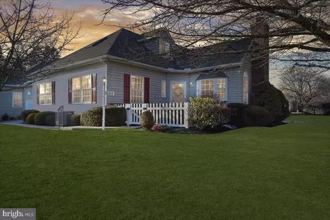 604 Homestead Ln, Chadds Ford, PA 19317