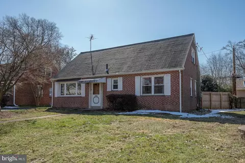 20 Chester Ave, Aldan, PA 19018
