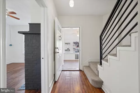 Entry Way - 5 Maple St, Marcus Hook, PA 19061 photo 1 of 2