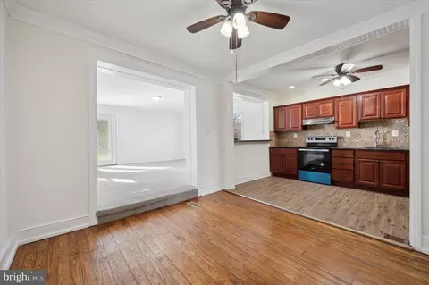 Kitchen - 5 Maple St, Marcus Hook, PA 19061 photo 2 of 5