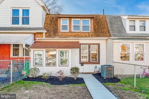 Exterior - 5 Maple St, Marcus Hook, PA 19061 photo 2 of 2