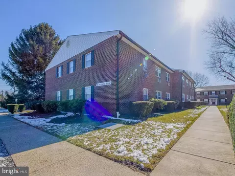 4701 Pennell Rd #A8, Aston, PA 19014