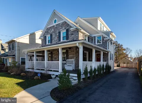 3 E Mercer Ave E, Havertown, PA 19083