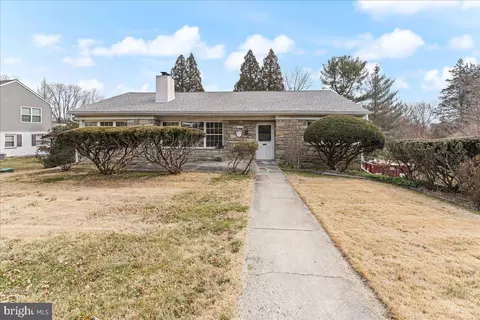 103 Thomas Ave, Broomall, PA 19008