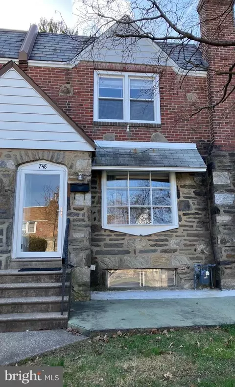 748 Fairfax Rd, Drexel Hill, PA 19026