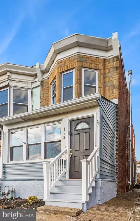 158 W Ridge Rd, Marcus Hook, PA 19061