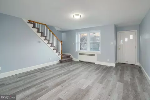 Living - 146 Normandy Rd, Upper Darby, PA 19082 photo 2 of 2