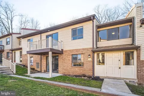 280 Bridgewater Rd #J-10, Brookhaven, PA 19015