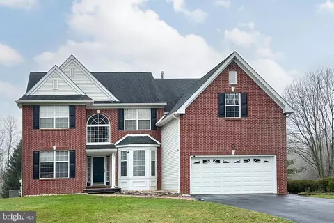 12 Sawmill Rd, Glen Mills, PA 19342