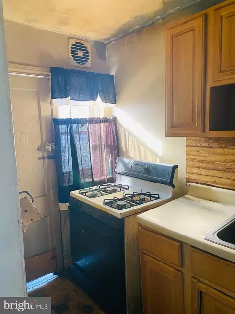 522 Timberlake Rd, Upper Darby, PA 19082 photo 12