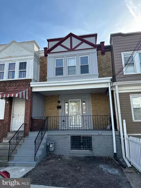 328 Darby Ter, Darby, PA 19023